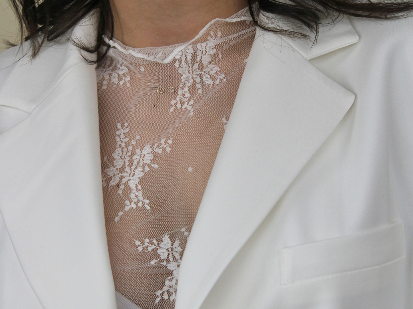 LOVA - Lace Top