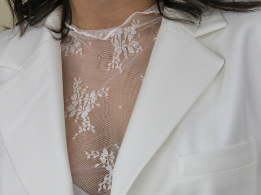 LOVA - Lace Top