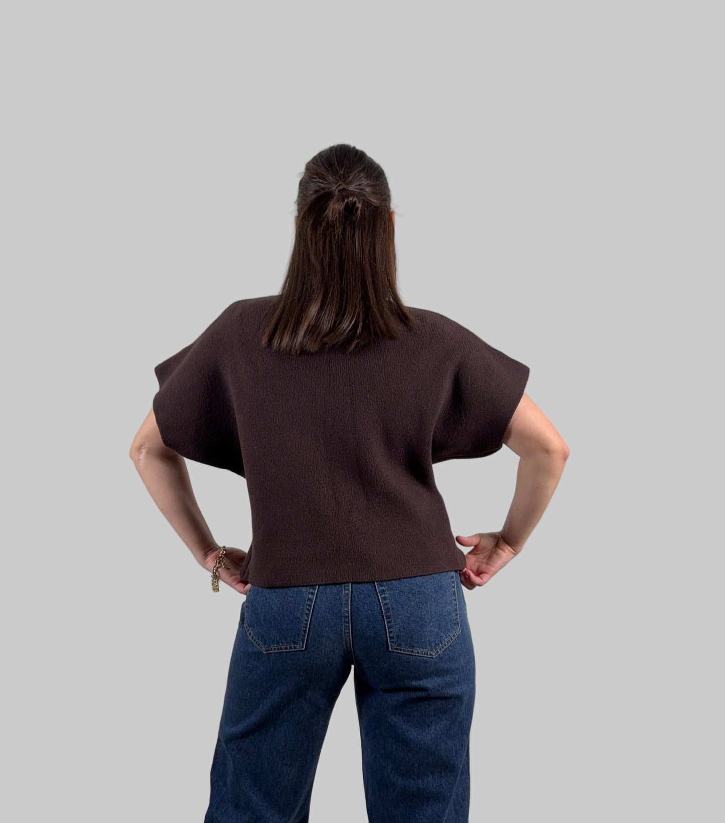 Elin - truitje met knoopjes